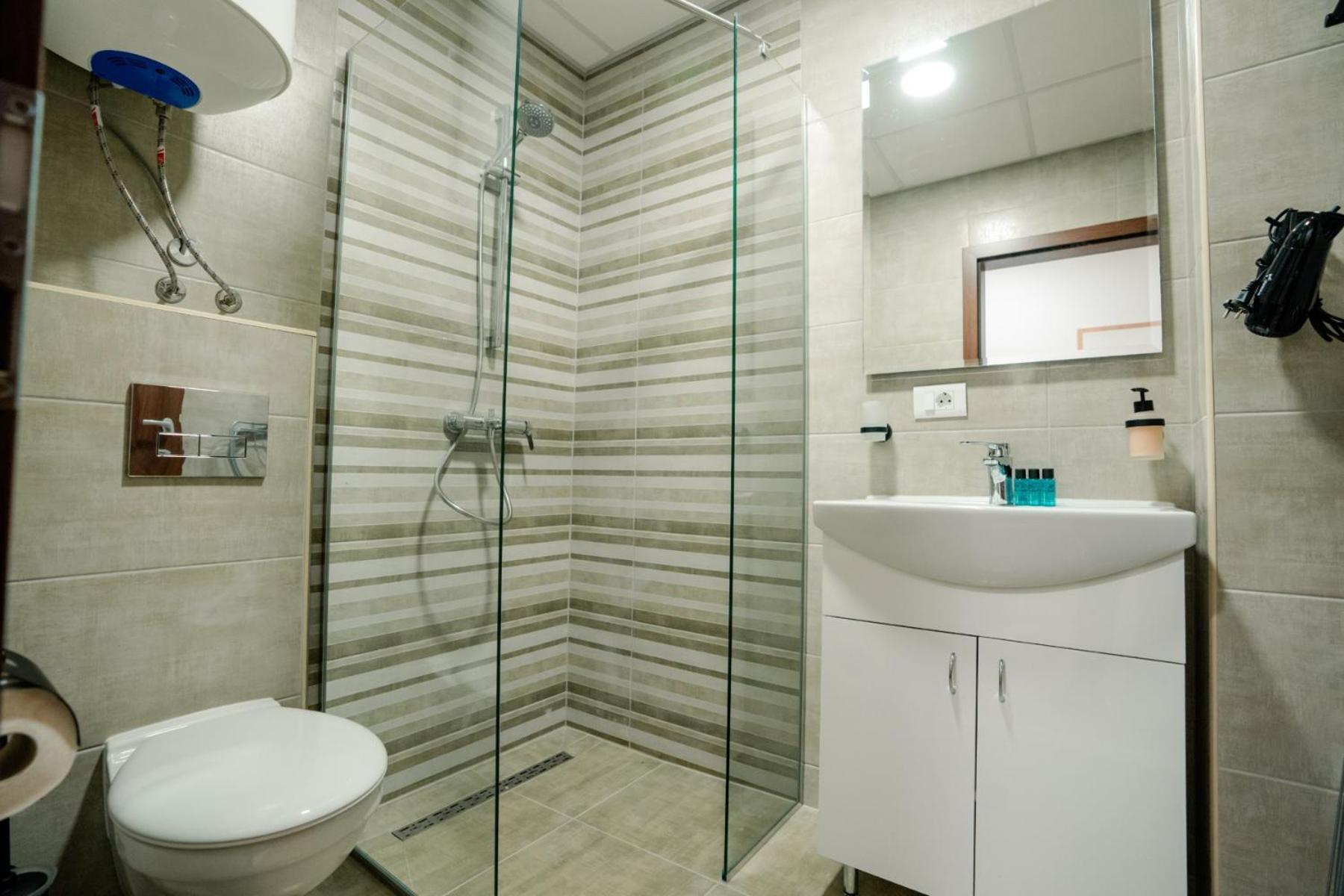 Darki Apartments 3 - Very Central Stay With Free Parking Ochryda Zewnętrze zdjęcie